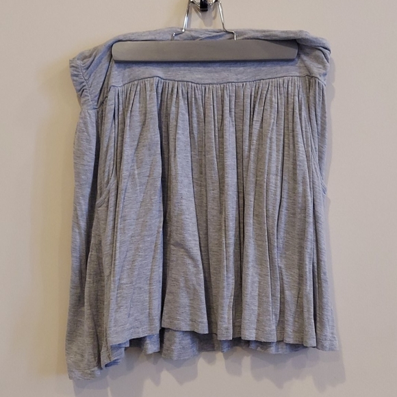 GAP Dresses & Skirts - Gap grey Beach mini skirt medium